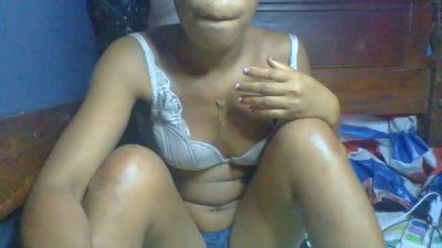 Sylvana22 live cam on Cam4