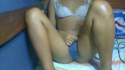 Sylvana22 live cam on Cam4