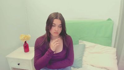 SylvieAlone live cam on Cam4