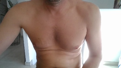 T0yb0y_H0t live cam on Cam4