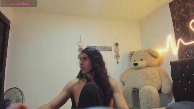 TEJON_tq live cam on Cam4