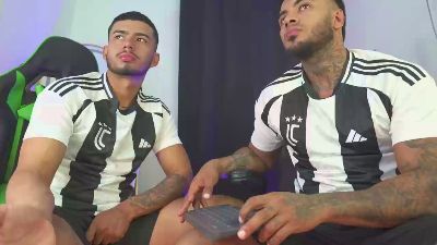 THADEO_ live cam on Cam4