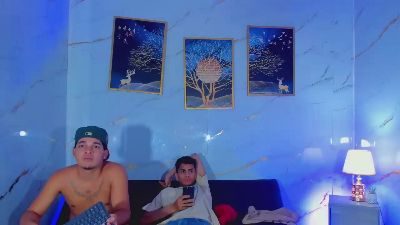 THE_EMPIRE live cam on Cam4