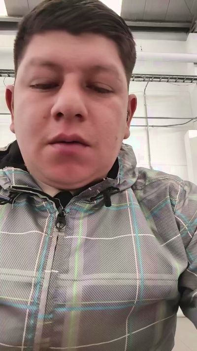 THE_WHITE_BOY live cam on Cam4