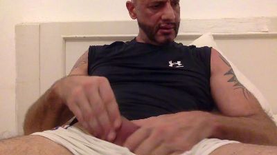 TOMMY1512 live cam on Cam4