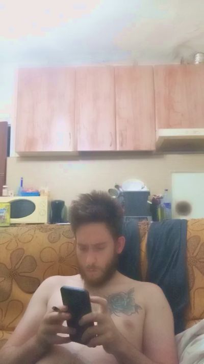 TR3c3_19 live cam on Cam4