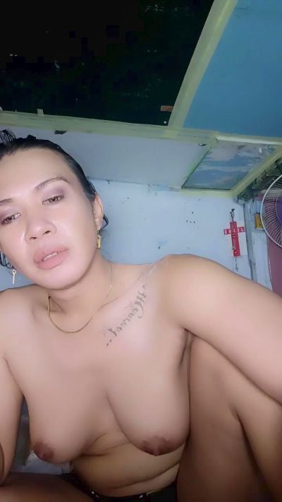 TSnicoleDOLL22 live cam on Cam4