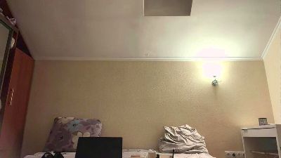 TabathaAriail live cam on Cam4