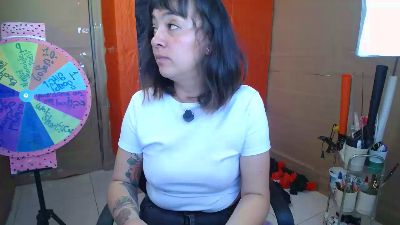 Tabatha_cahs live cam on Cam4
