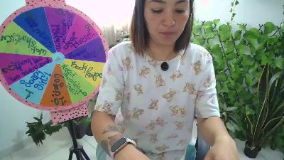 Tabatha_cahs live cam on Cam4