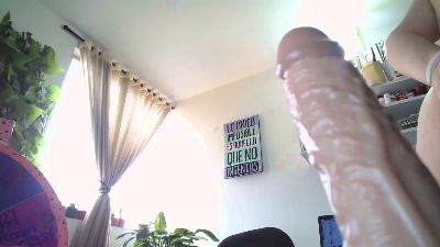 Tabatha_cahs live cam on Cam4