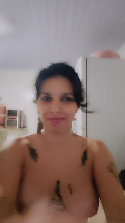 Tah3788 live cam on Cam4