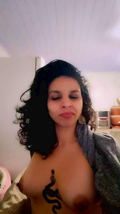 Tah3788 live cam on Cam4