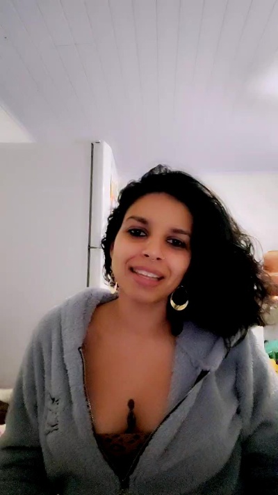 Tah3788 live cam on Cam4