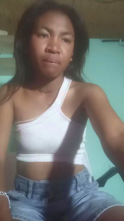 Tahiry live cam on Cam4