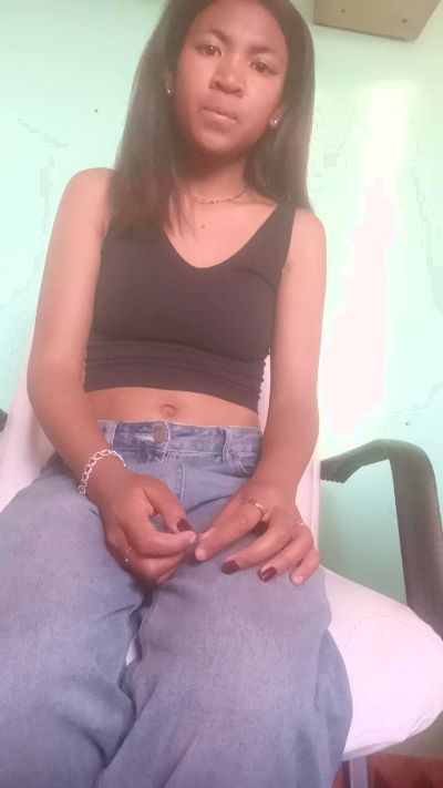 Tahiry live cam on Cam4
