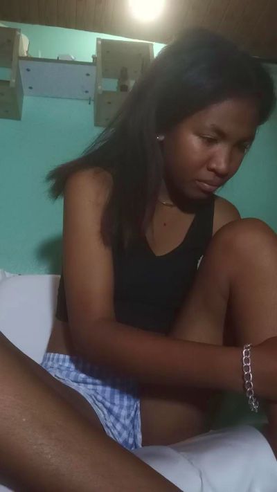 Tahiry live cam on Cam4