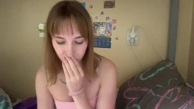 TaishaGalati live cam on Cam4