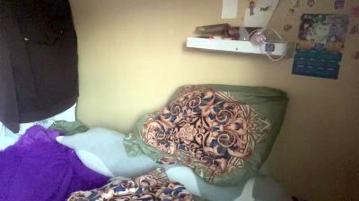 TaishaGalati live cam on Cam4