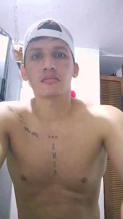 Tajada4k live cam on Cam4