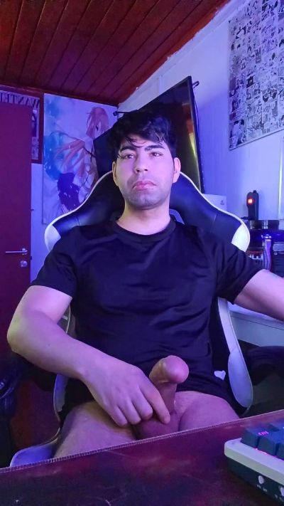 Takahashimk2 live cam on Cam4