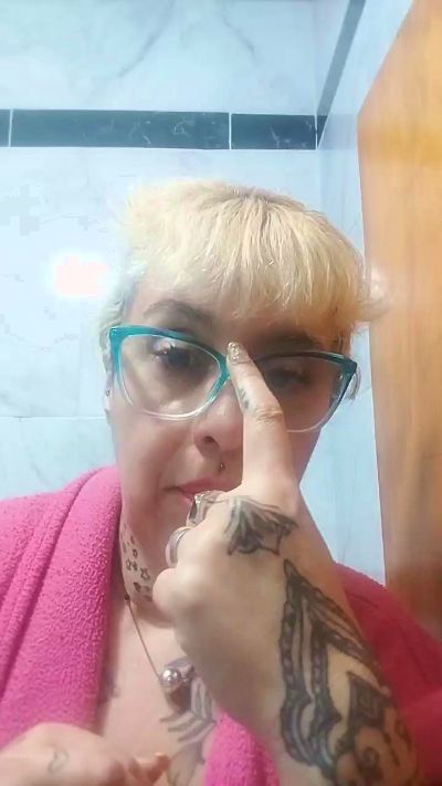 Taladra live cam on Cam4