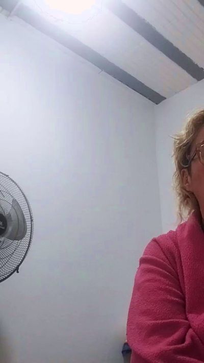 Taladra live cam on Cam4