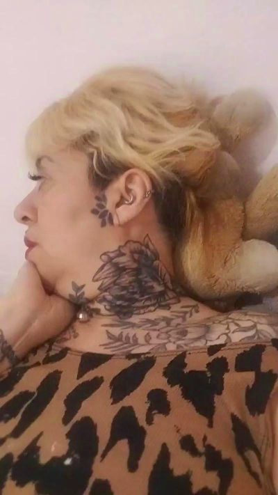 Taladra live cam on Cam4