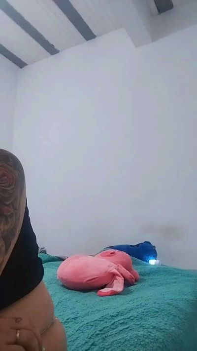 Taladra live cam on Cam4
