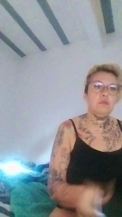 Taladra live cam on Cam4