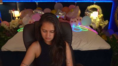Talia_Blakwood live cam on Cam4