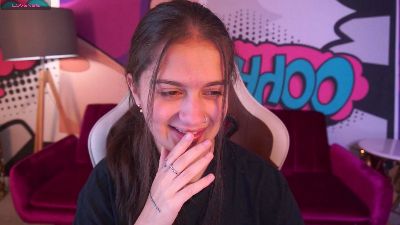 Talia_Blakwood live cam on Cam4