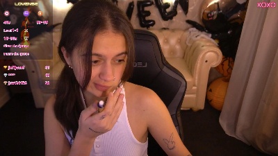 Talia_Blakwood live cam on Cam4