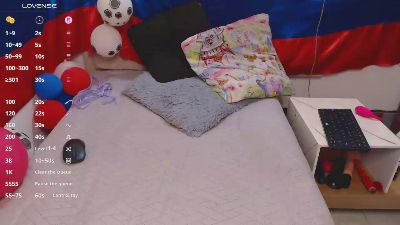 Taliana21 live cam on Cam4
