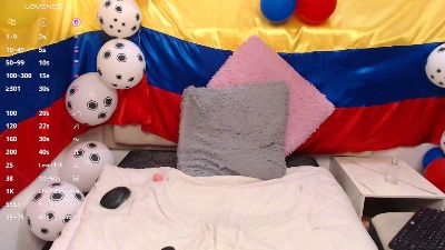 Taliana21 live cam on Cam4