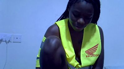 Talishaqueen live cam on Cam4