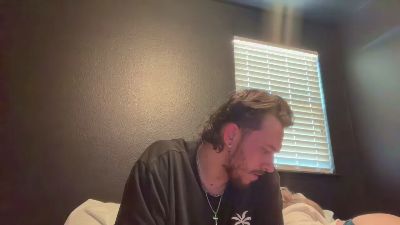 Tallhungcloudy live cam on Cam4