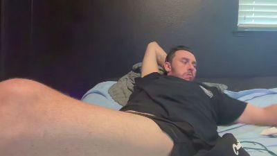Tallhungcloudy live cam on Cam4