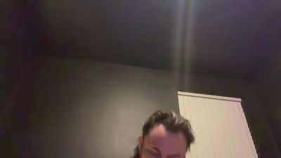 Tallhungcloudy live cam on Cam4