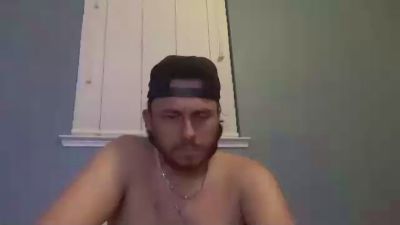 Tallhungcloudy live cam on Cam4