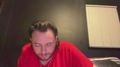 Tallhungcloudy live cam on Cam4