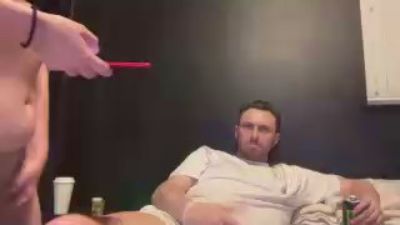 Tallhungcloudy live cam on Cam4