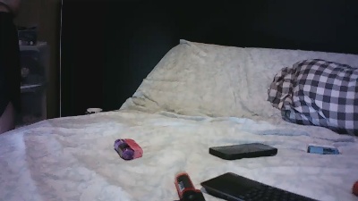 Tallhungcloudy live cam on Cam4