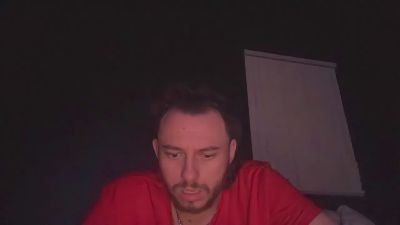 Tallhungcloudy live cam on Cam4