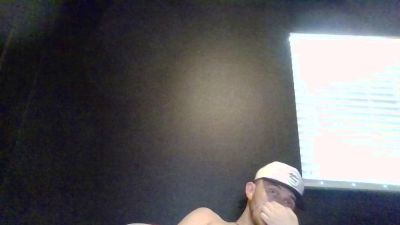Tallhungcloudy live cam on Cam4