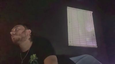 Tallhungcloudy live cam on Cam4