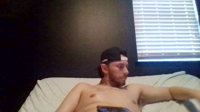 Tallhungcloudy live cam on Cam4