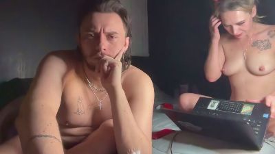 Tallhungcloudy live cam on Cam4