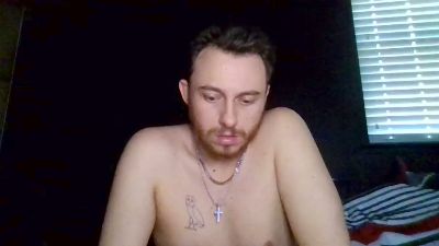 Tallhungcloudy live cam on Cam4