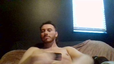 Tallhungcloudy live cam on Cam4